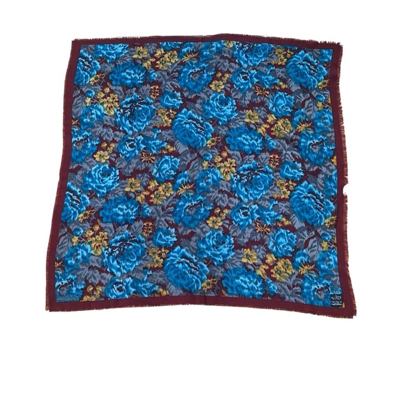 Carole Little Vintage Blue Floral Scarf 34x34 100% Wool Made in Japan RN 15542 - Picture 1 of 6